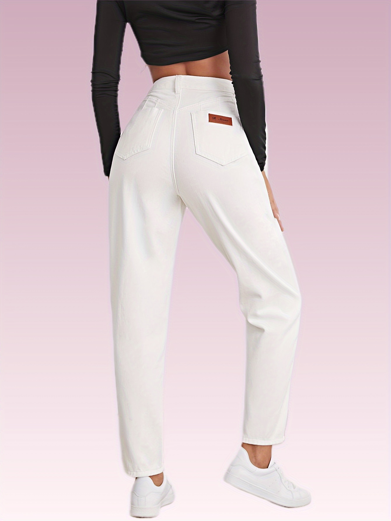 White High waisted mom fit jeans –