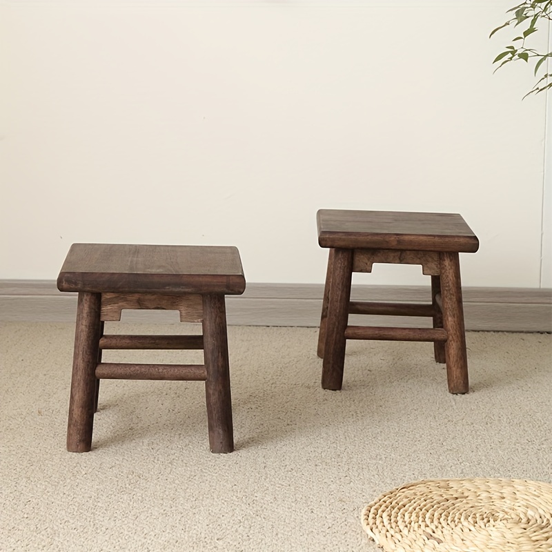 PETIT TABOURET ANCIEN EN BOIS