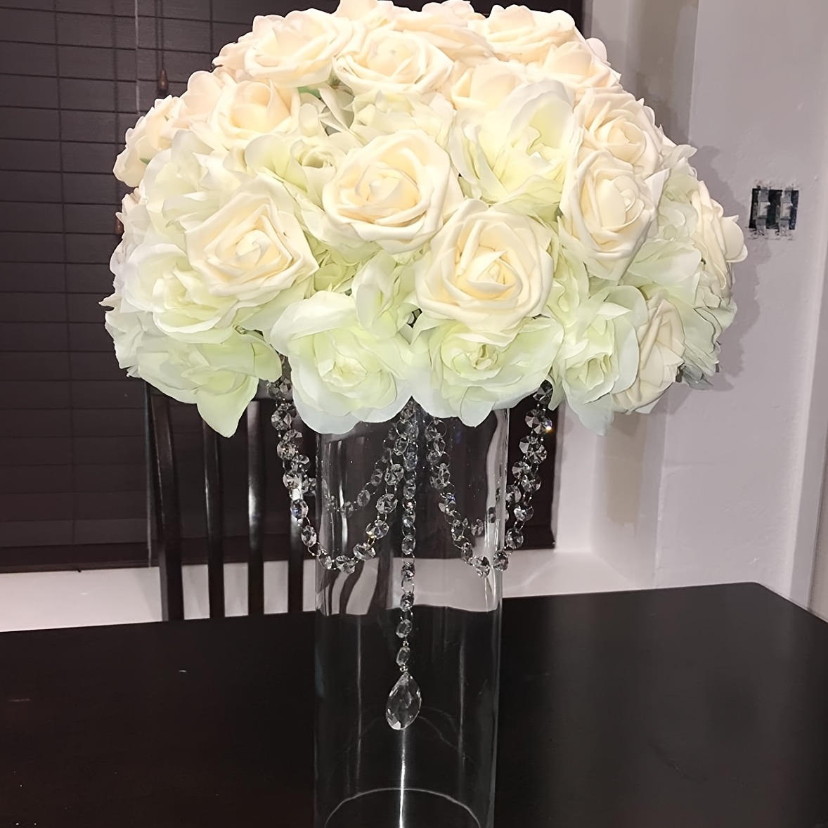 Acquista 25 pezzi di fiori artificiali in schiuma realistica, rose finte  con steli per bouquet da sposa fai da te, tavoli, decorazioni per la casa