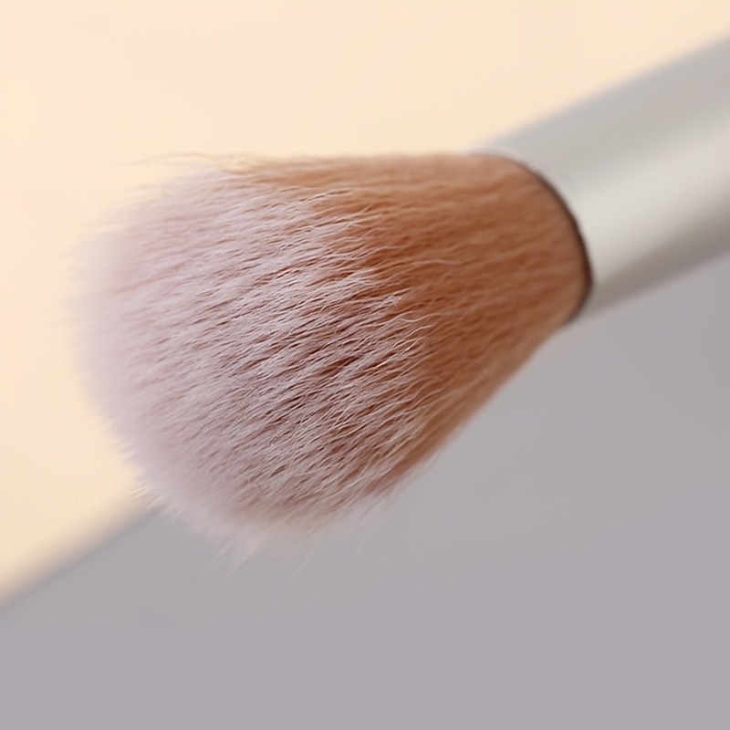 1pc Foundation Brushes Beauty Tool Professional Universal Contour  Foundation Brush Blush Brushes White