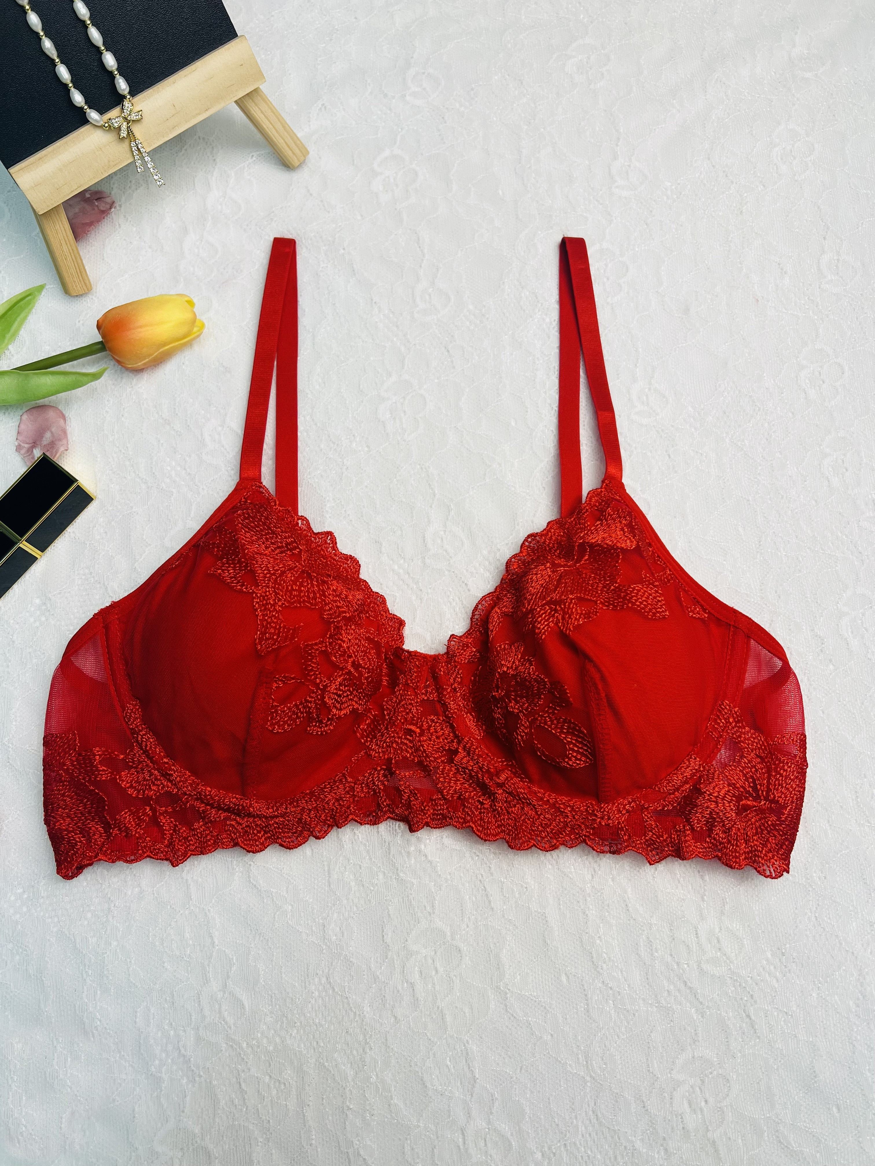 DotVol Women's Floral Lace Bralette Removable Padded Comfortable Bra(Wine  Red L) : : Clothing, Shoes & Accessories
