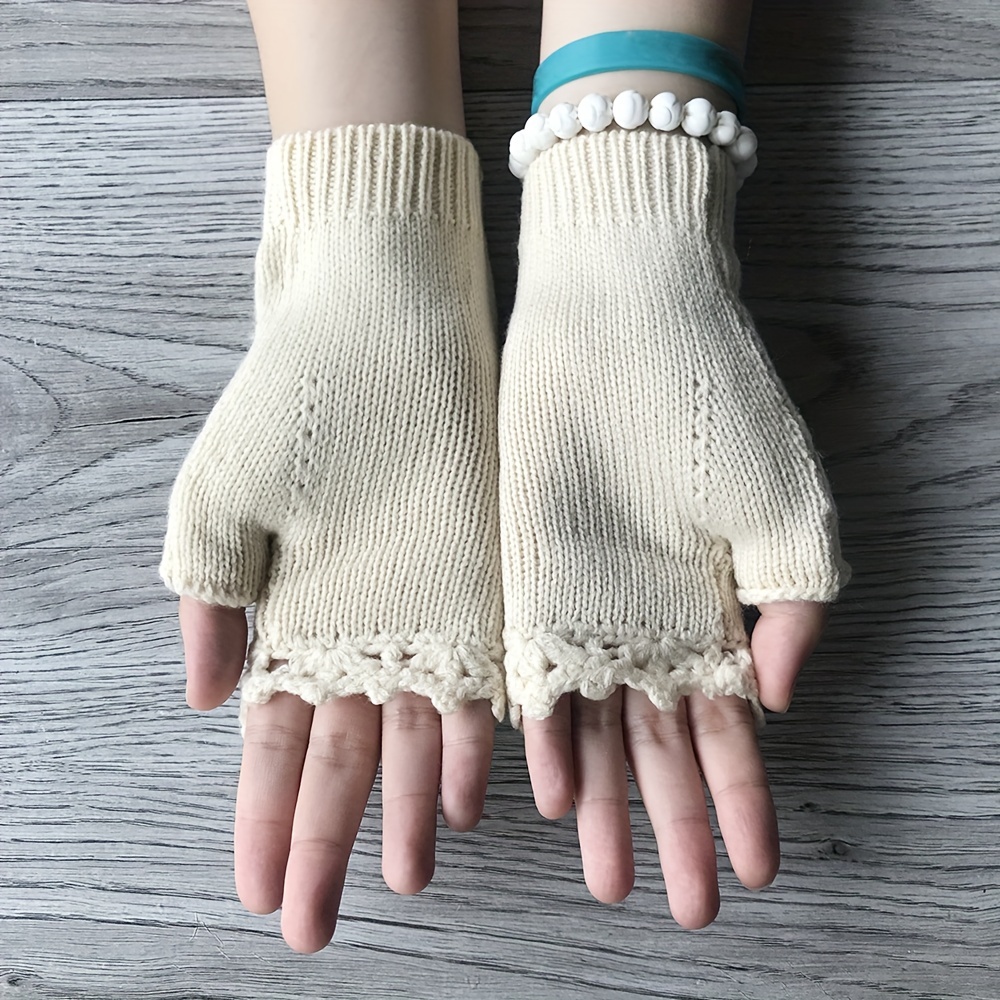 Hand-knitted Gloves – Kilmora