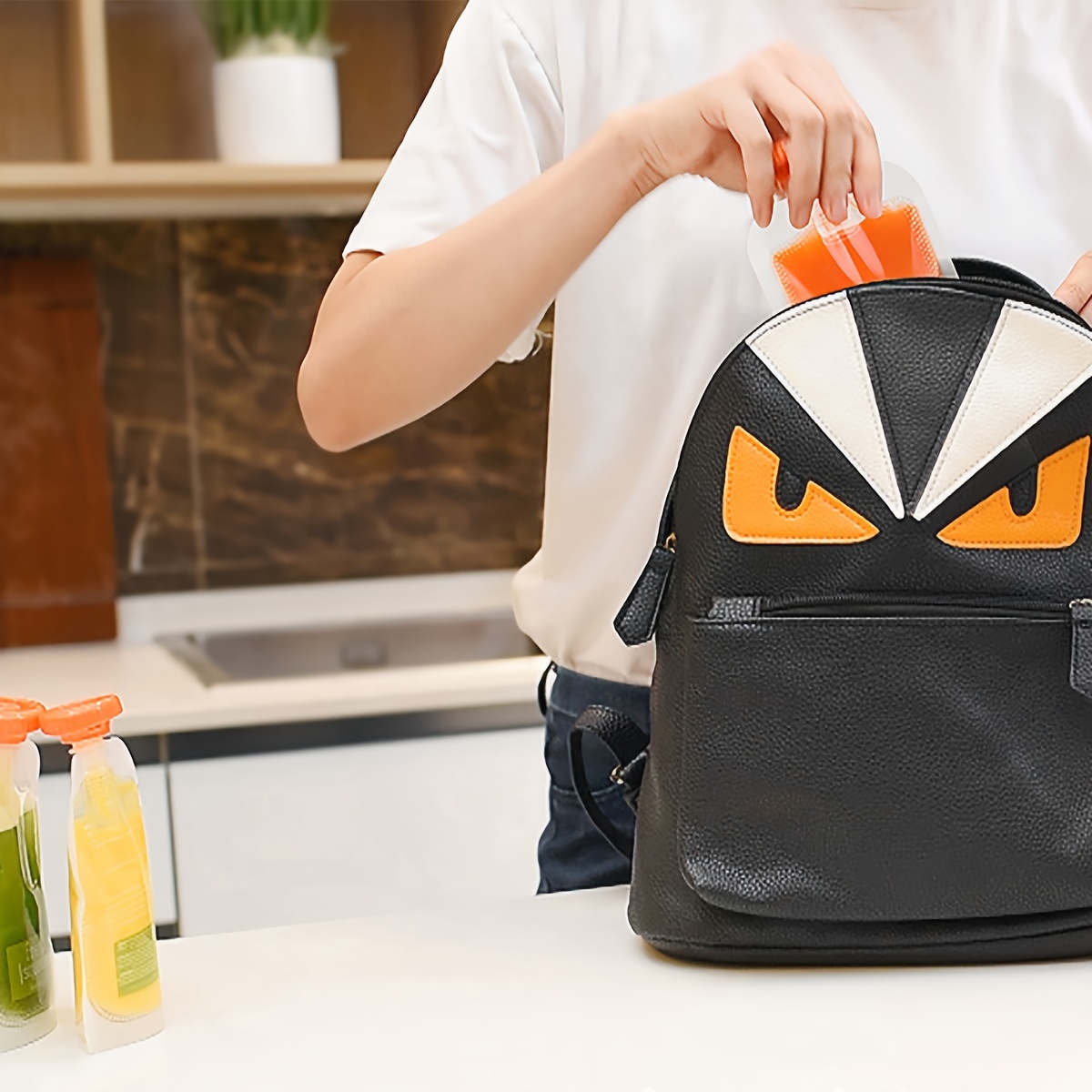 Fruit Puree Extruder Kitchen Dispenser with Food Storage Bags
