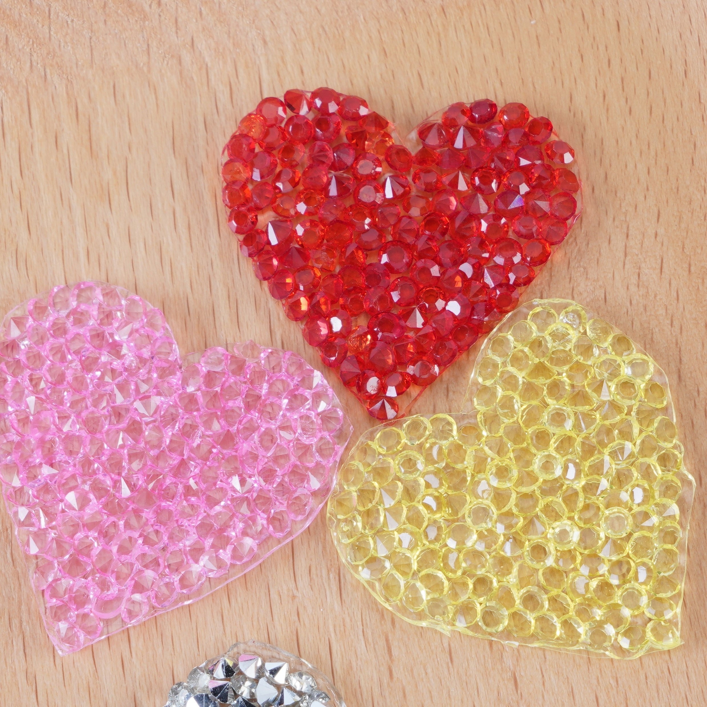 Love Heart Embroidery Rhinestone Beaded Patch for Clothes