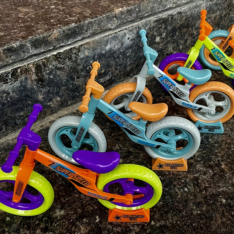 2pcs 1: Vélo VTT Jeu Créatif Décor de Bureau Jouet pour Enfants