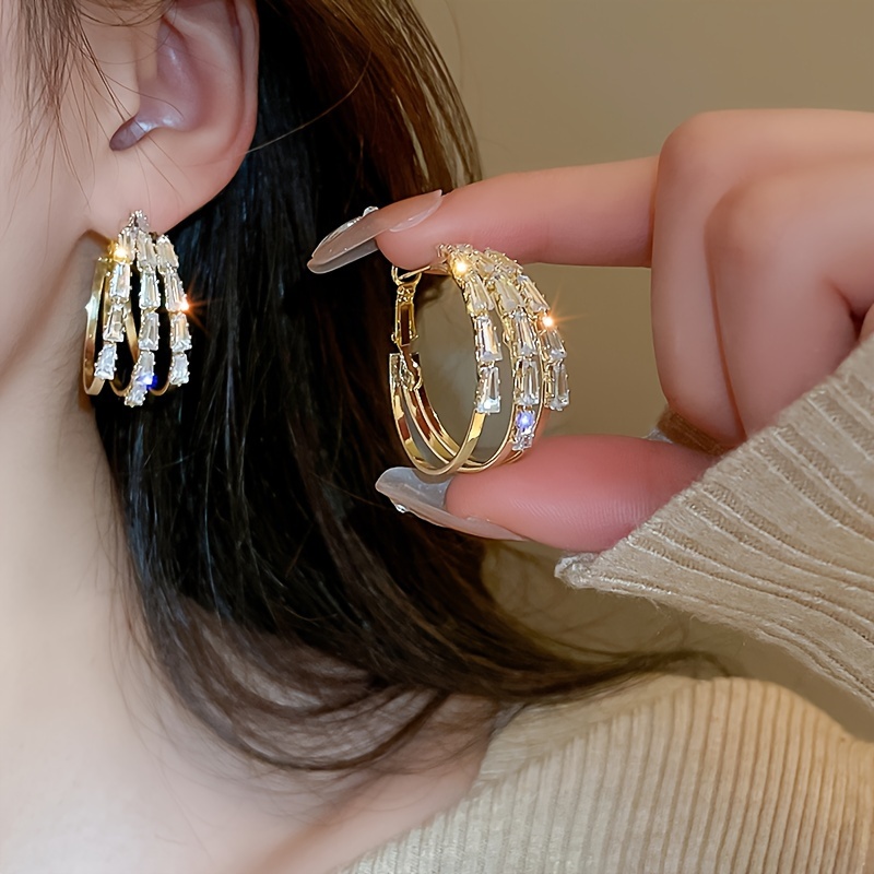 

Shiny Hoop Earrings 3 Layer Design Embellished With Artificial Crystal Elegant Luxury Style For Women Wedding Earrings