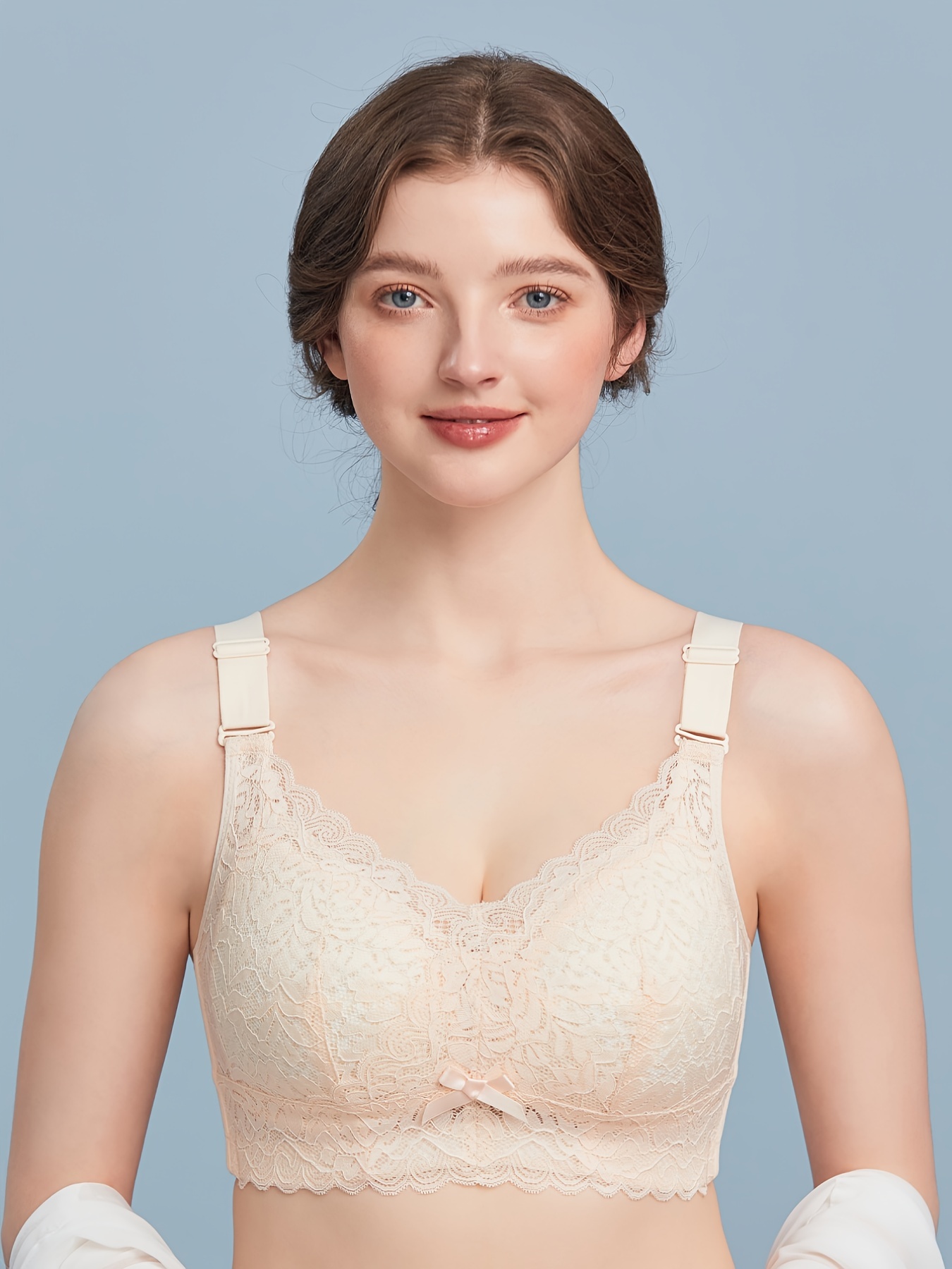 Faithful soft non-wired bra with lace