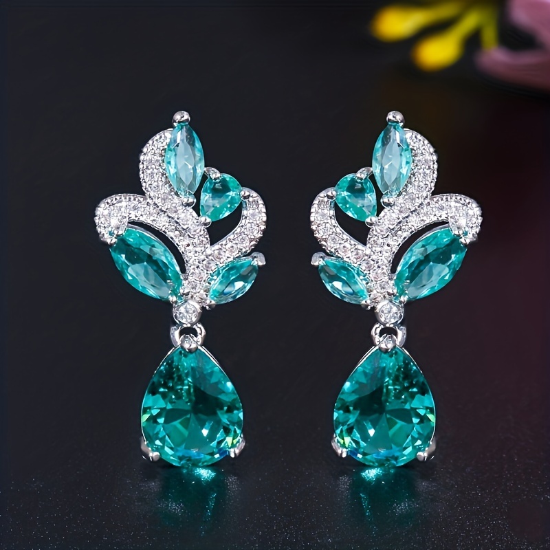 

Elegant Emerald & Crystal Leaf Dangle Earrings - Luxurious Synthetic Gemstone Party Jewelry, Nickel-free Copper, Banquets &