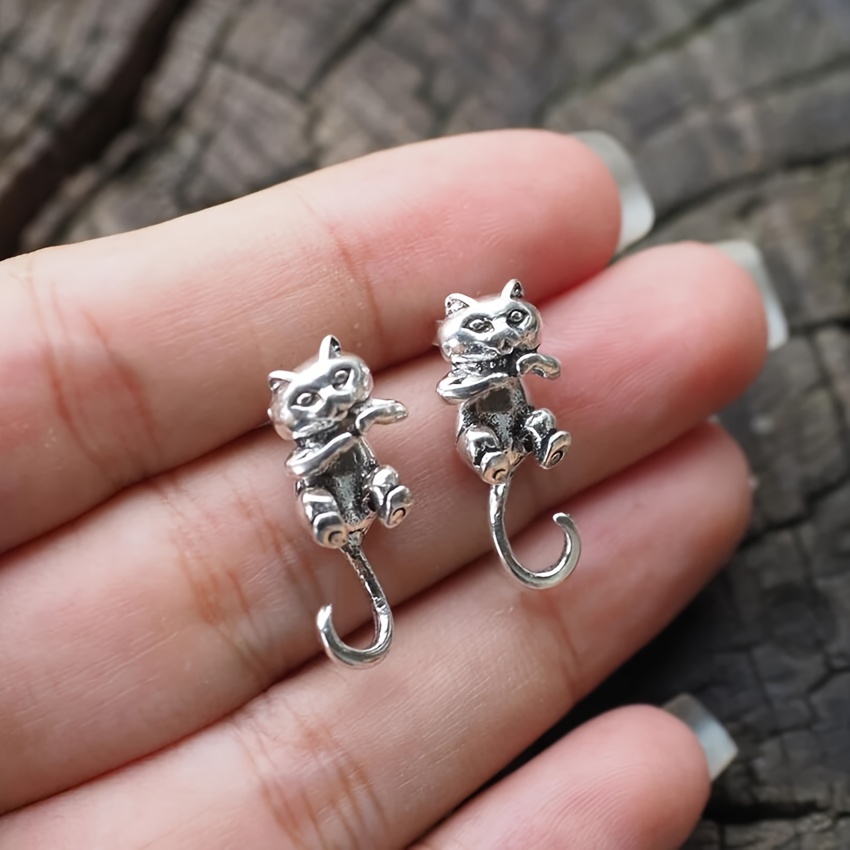 1pair new retro silvery mens earrings kitten earrings trendy classical stylish earrings animal jewelry silvery 6