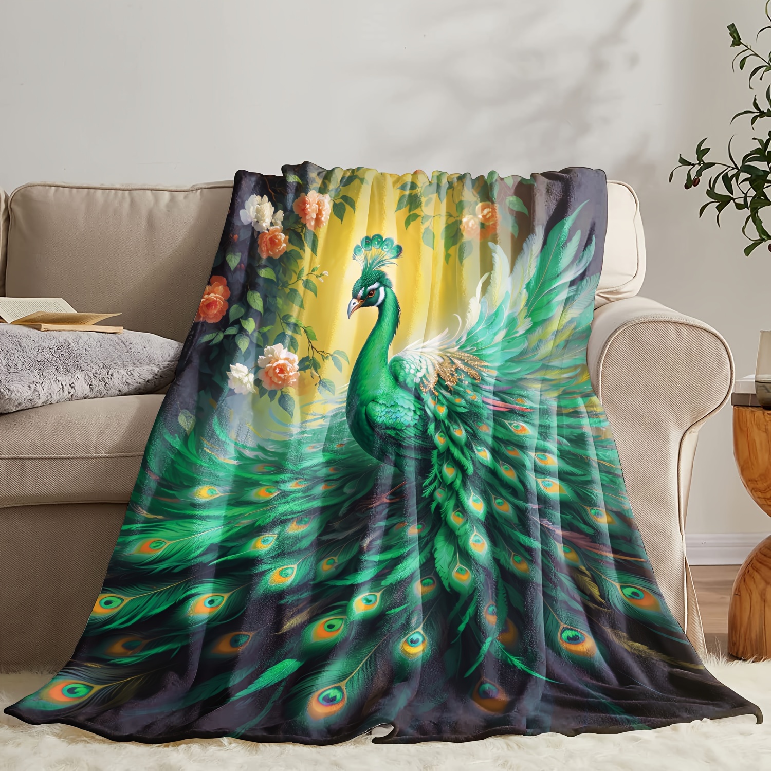 1pc Green Peacock Flannel Ultra clear Printed Throw Blanket Gift Blanket Comfortable Warm And Soft Sofa Blanket Suitable For All Seasons Suitable