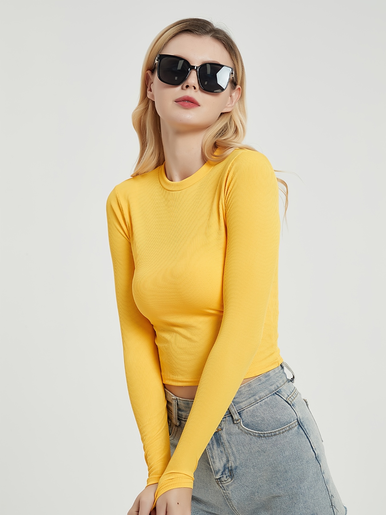 Women's Long Sleeve Ribbed Fitted Crew Neck Basic Short Crop