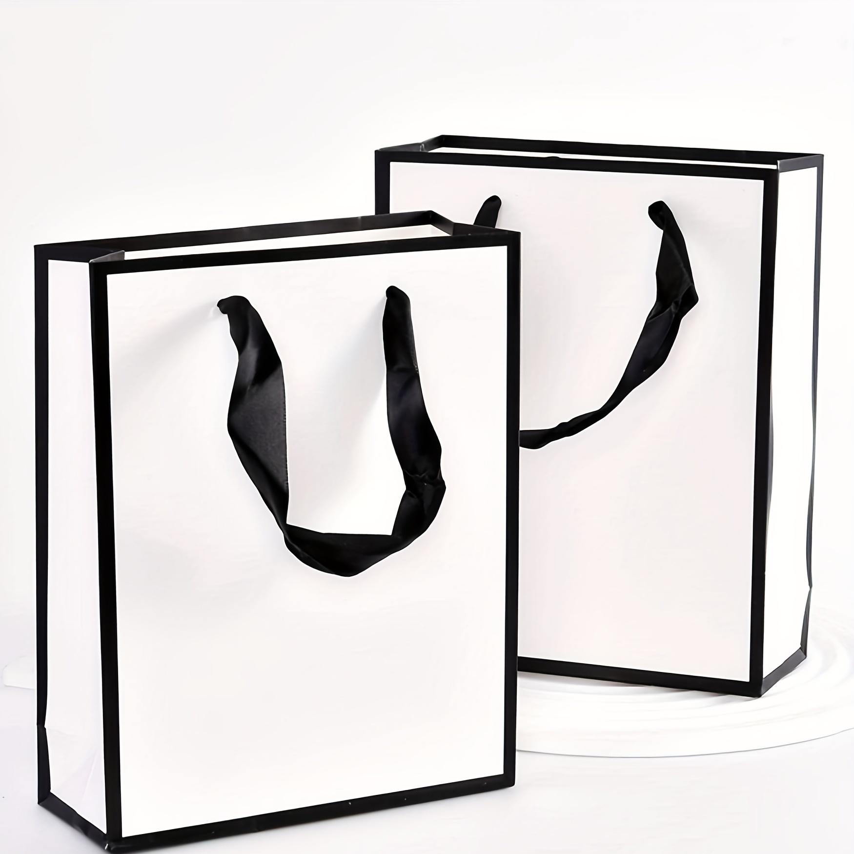 Black And White Gift Bags, Gift Bags, Gift Wrapping Bags, Portable