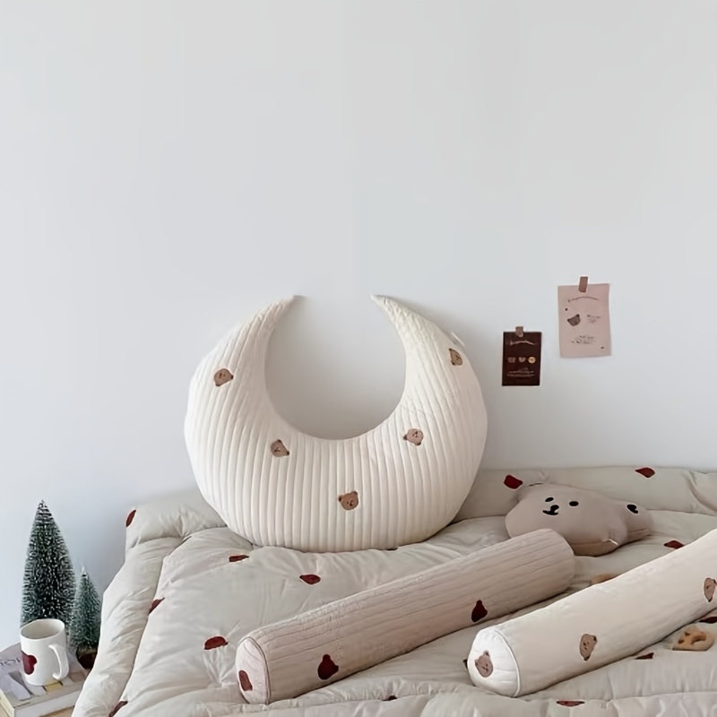 Quilted Embroidery Kissing Pillow for Baby Safety