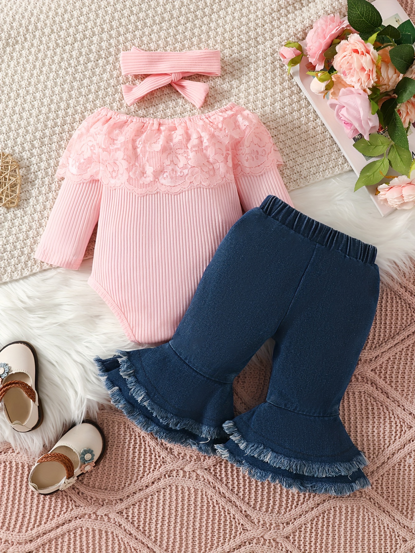spring and autumn girls outfit featuring a ribbed lace onesie and fringed flared jeans a two piece set for infants and toddlers for outdoor Product details 1