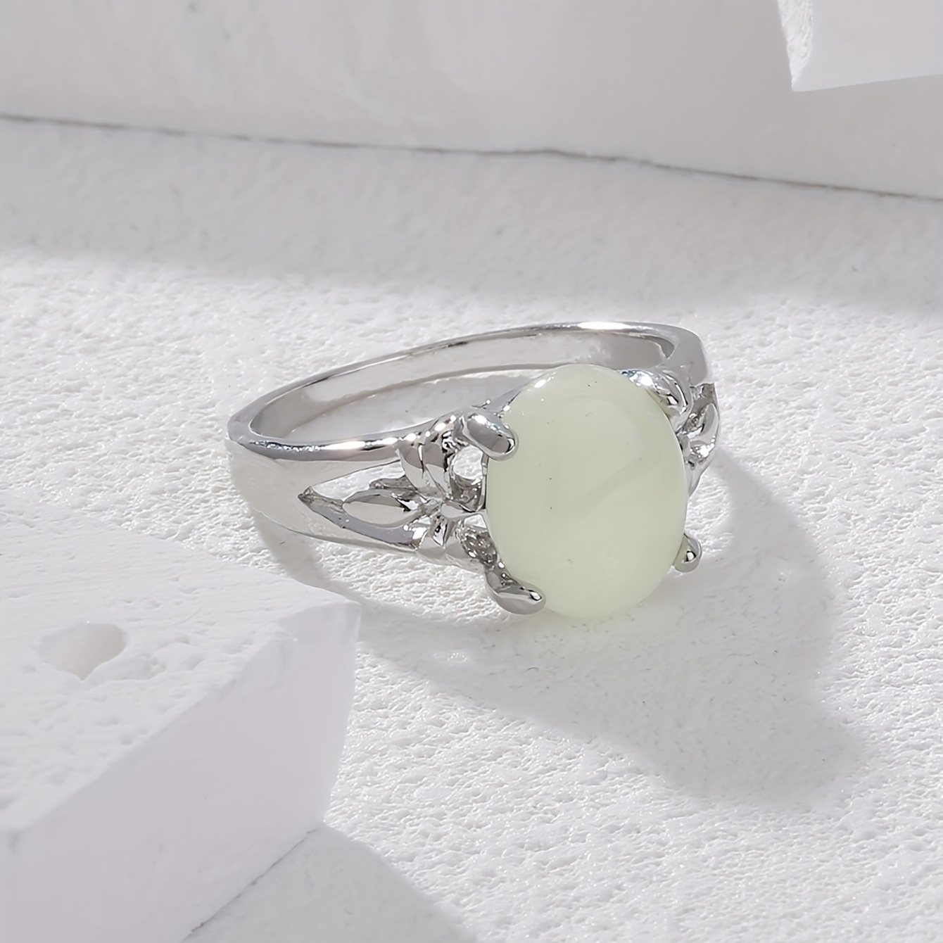 Men's Oval Luminous Ring, Stylish Accessory