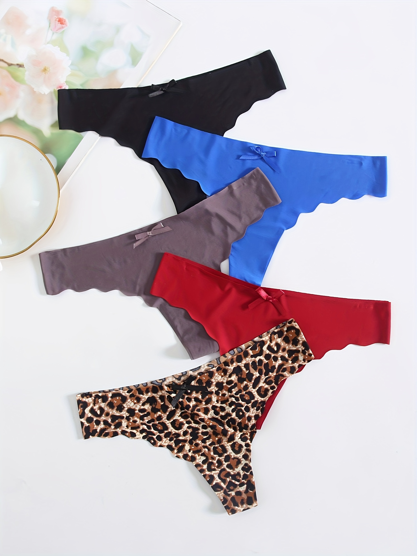 5 Pcs Women's Comfort Seamless Scallop Trim Cheeky Panties, Solid Soft Bow  Medium Stretch Panties, Women's Underwear & Lingerie