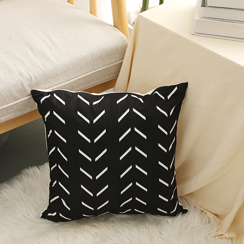 Throw Pillows for Couch Cushion Covers 18 x 18 inch Black
