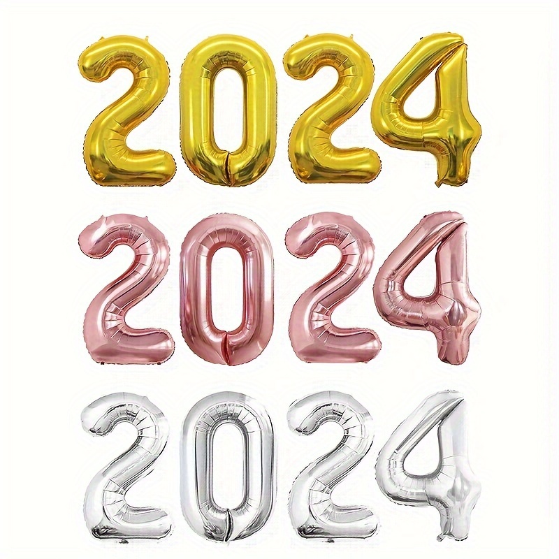 Ballons En Feuille D'or Et Confettis Du Nouvel An 2024