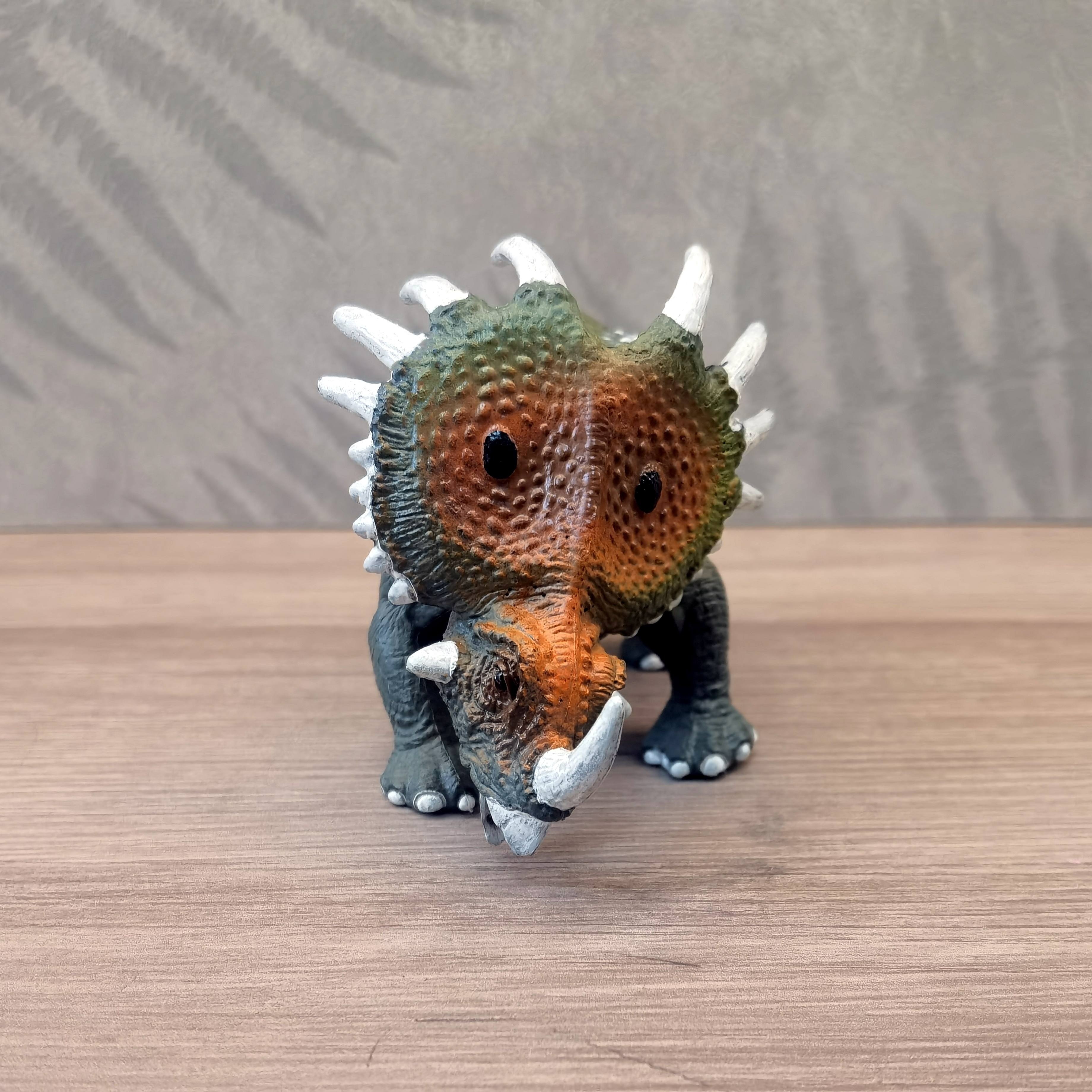 Geoworld Dinoart Painting Kit - Styracosaurus - Dinoart Painting Kit -  Styracosaurus . Buy Styracosaurus toys in India. shop for Geoworld products  in India. Toys for 3 - 15 Years Kids.