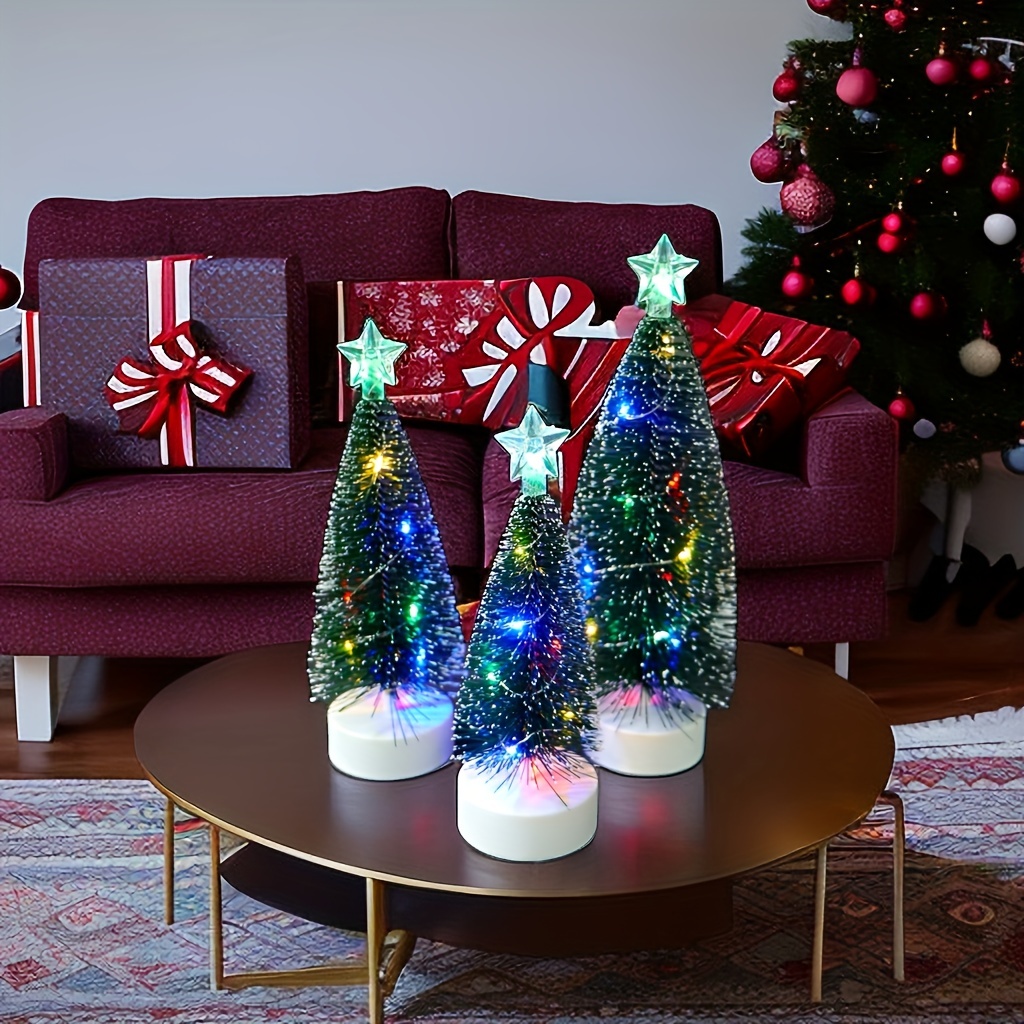 クリスマス装飾用の点灯人工木3​​個、LEDミニクリスマスツリー3、単4電池駆動卓上ツリーライト、寝室、美的、リビングルーム、結婚式、家の装飾用