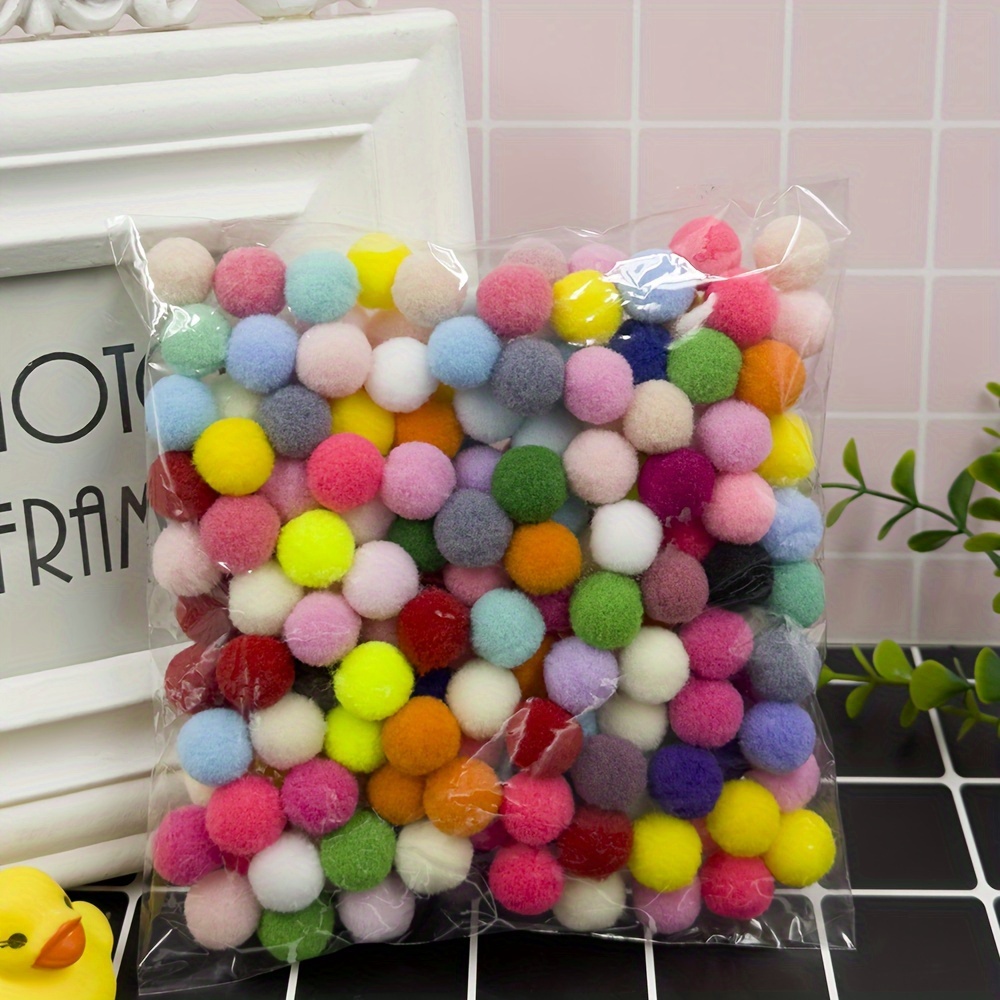 100pcs/pack Palle Di Peluche Colorate Palle Di Peluche Piccole Fatte A Mano  Materiali Fai-da-te Decorazioni Natalizie - Temu Italy