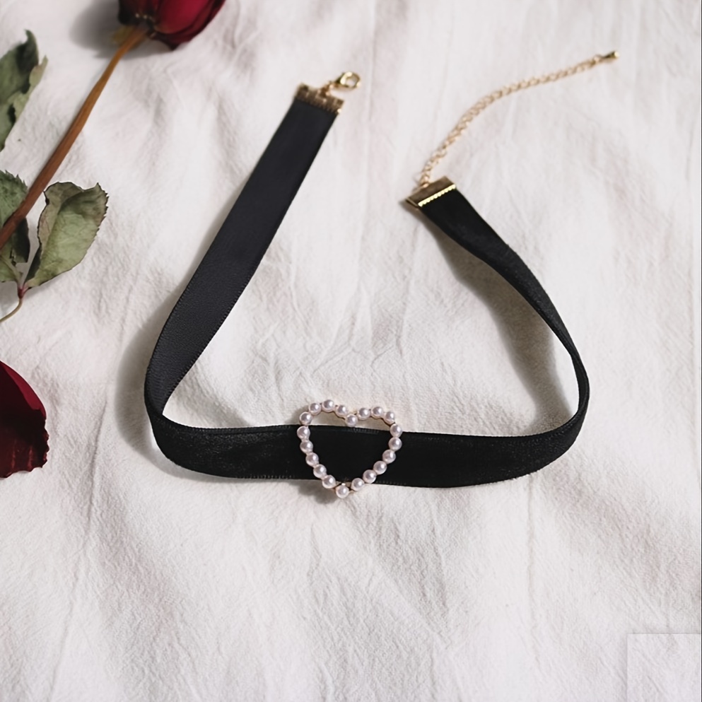 Velvet Choker Necklace - Black