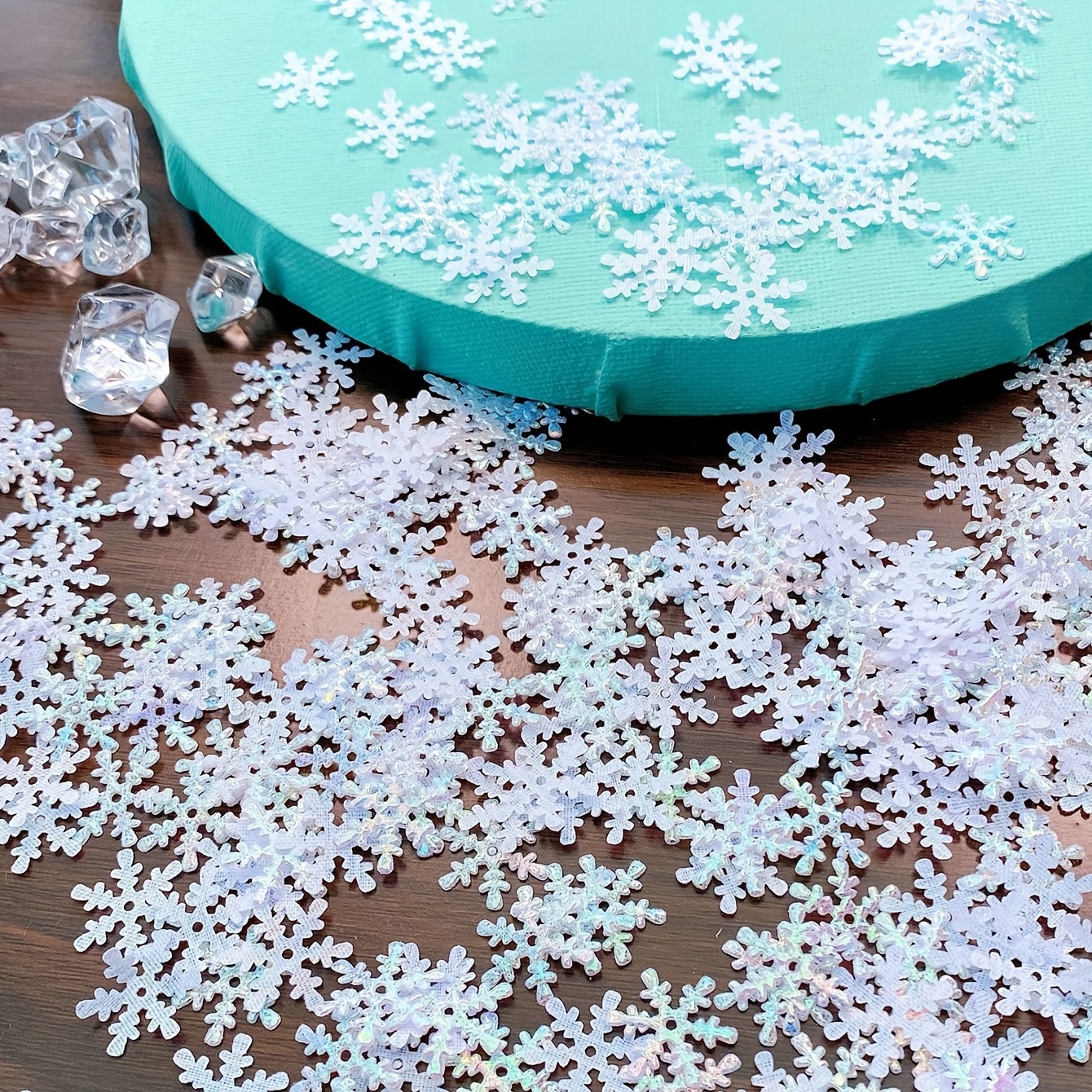 1 Pack White Plastic Snowflakes Multi Sizes Snowflakes For