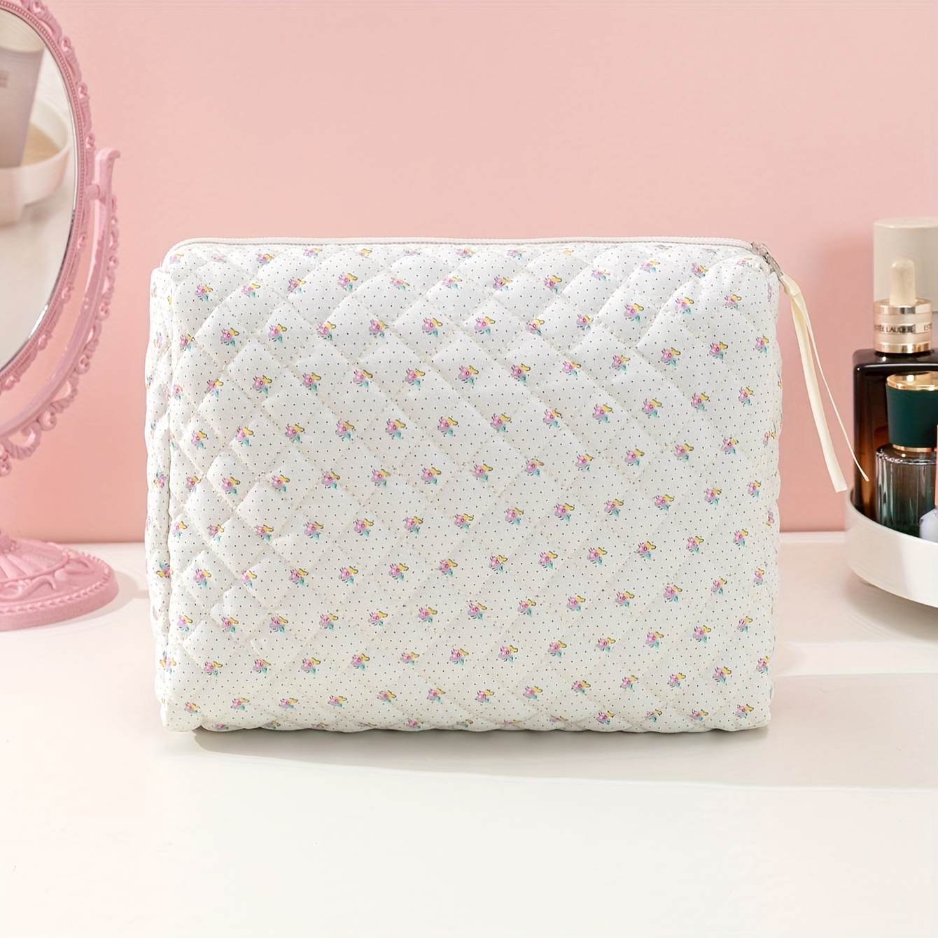 Quilted Lipstick Storage Bag Zipper Pink, Cosmetic Bag, Organizer