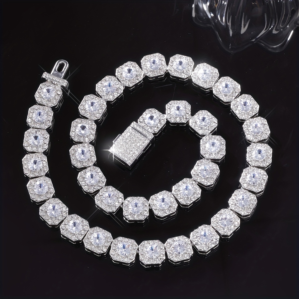 Collier chaîne de luxe cuivre zircon A-Z couronne alphabet pendentif chaîne  punk hip-hop style mode femme homme initiale nom bijoux, collier ras du cou  (couleur du métal : J) : : Mode