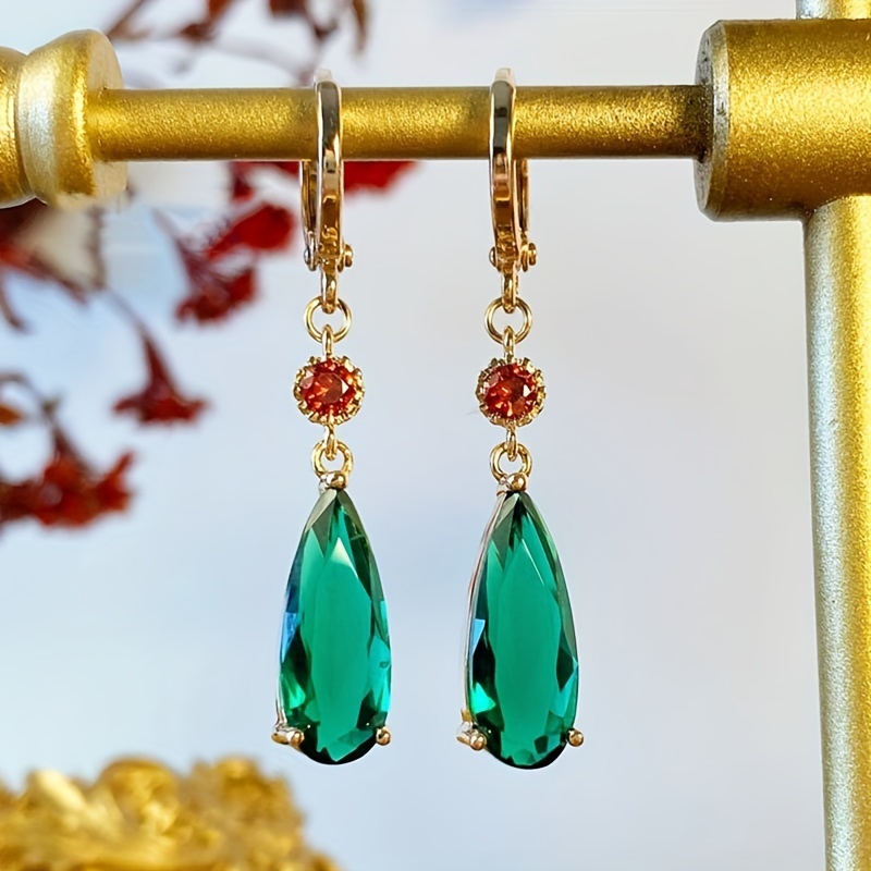 

Water Drop Shape Emerald Synthetic Gemstone Pendant Retro Dangle Earrings Hip Hop Style Alloy Jewelry Delicate Female Gift