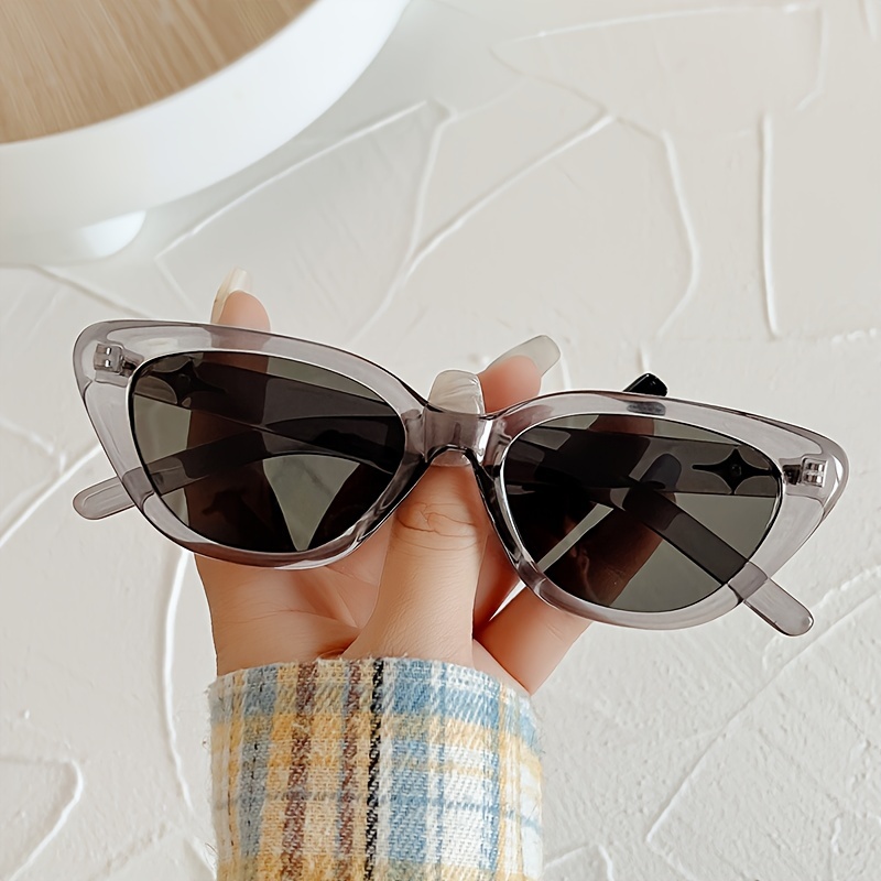 Butterfly hotsell shaped sunglasses