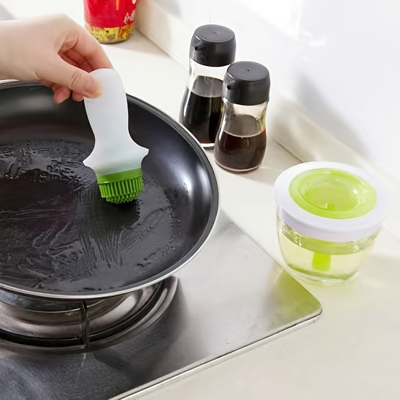 Silicone Oil Bottle with Brush Baking Grill Oil Brush Dispenser Glass  Container Kitchen Accessories Pastry Steak Oil Brush Tool