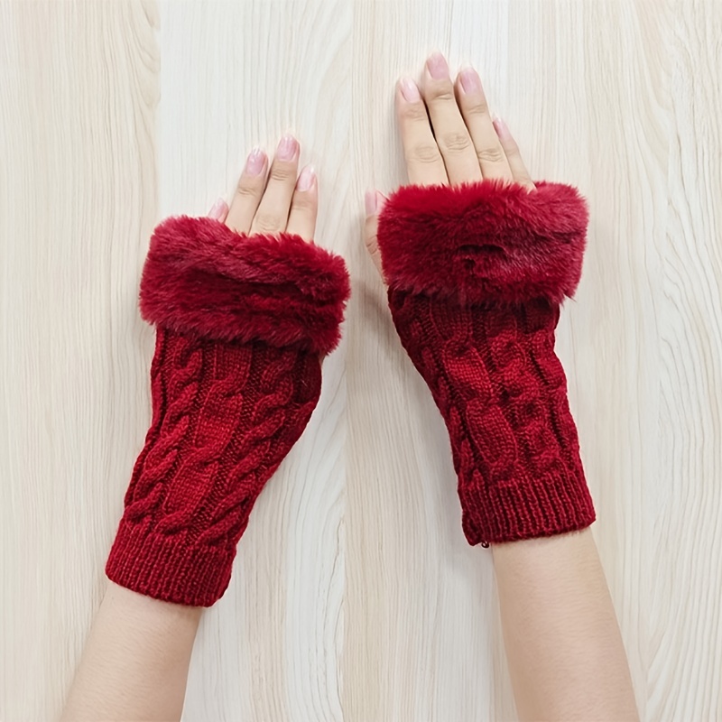 Fingerless gloves deals with fur trim