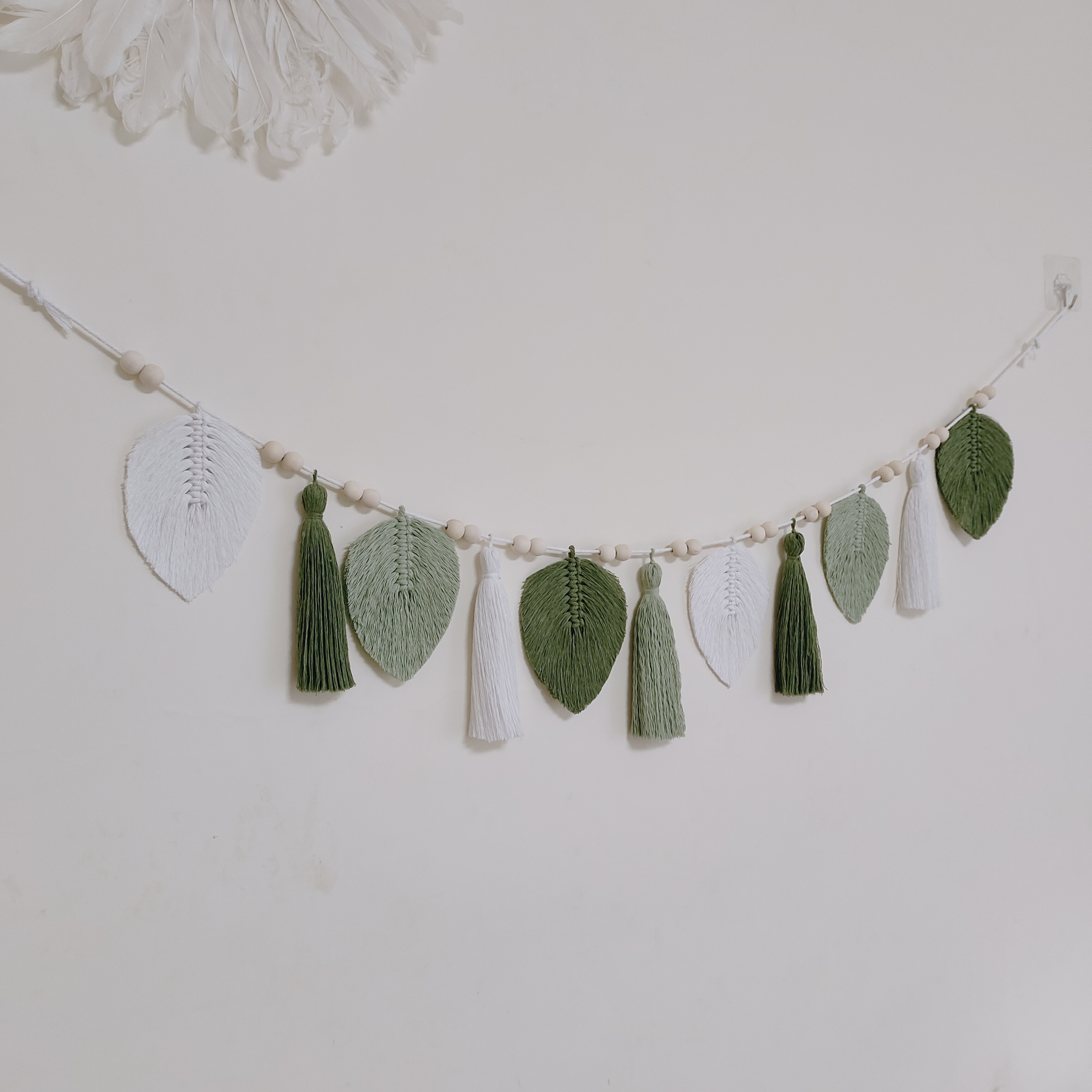 New Handmade Leaf Flag Tapestry, Colorful Wall Decoration For Room