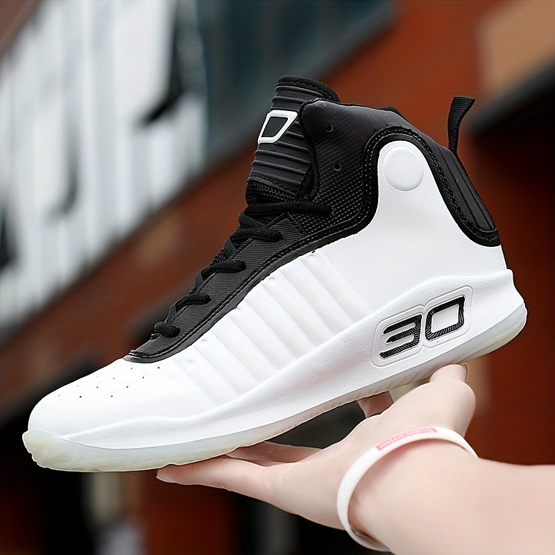 Unisex Outdoor Basketball Shoes Lace Up Shock Absorption Athletic