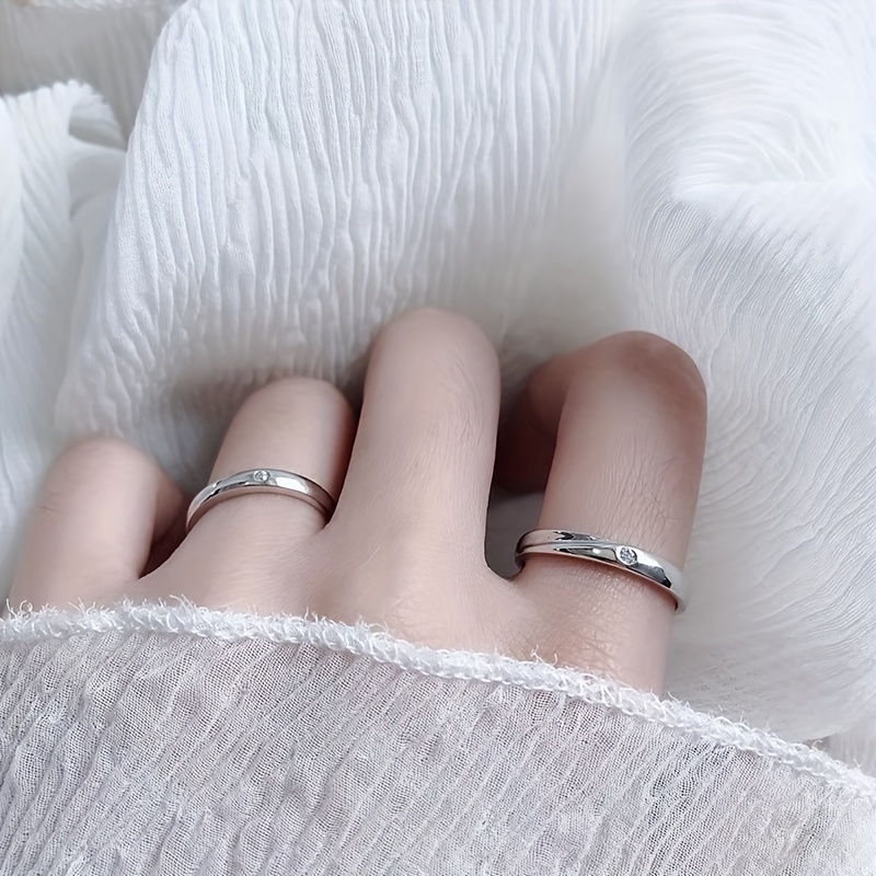 Minimalist on sale couple rings