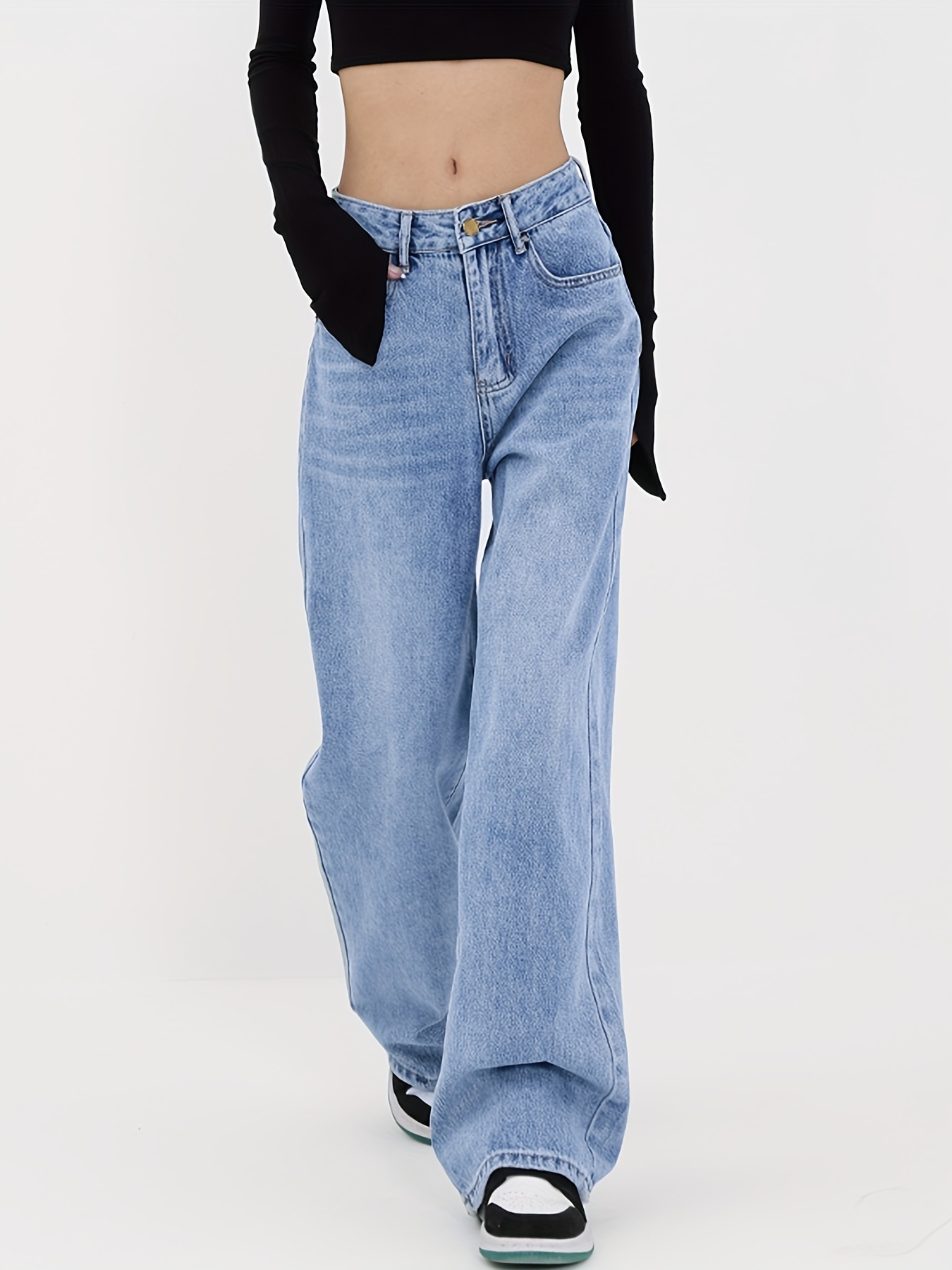transitional fit 🩵 ——— baggy denim, jeans, knitwear, knit vest