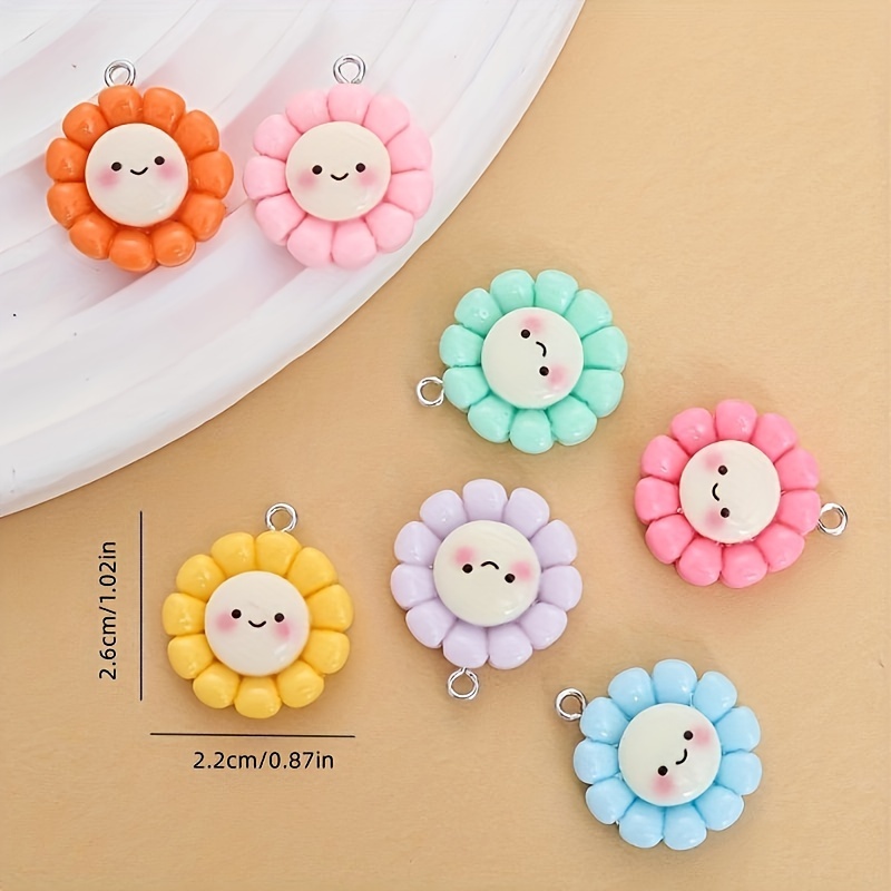 Random Colors Small Chrysanthemum Pendants Candy Color Daisy