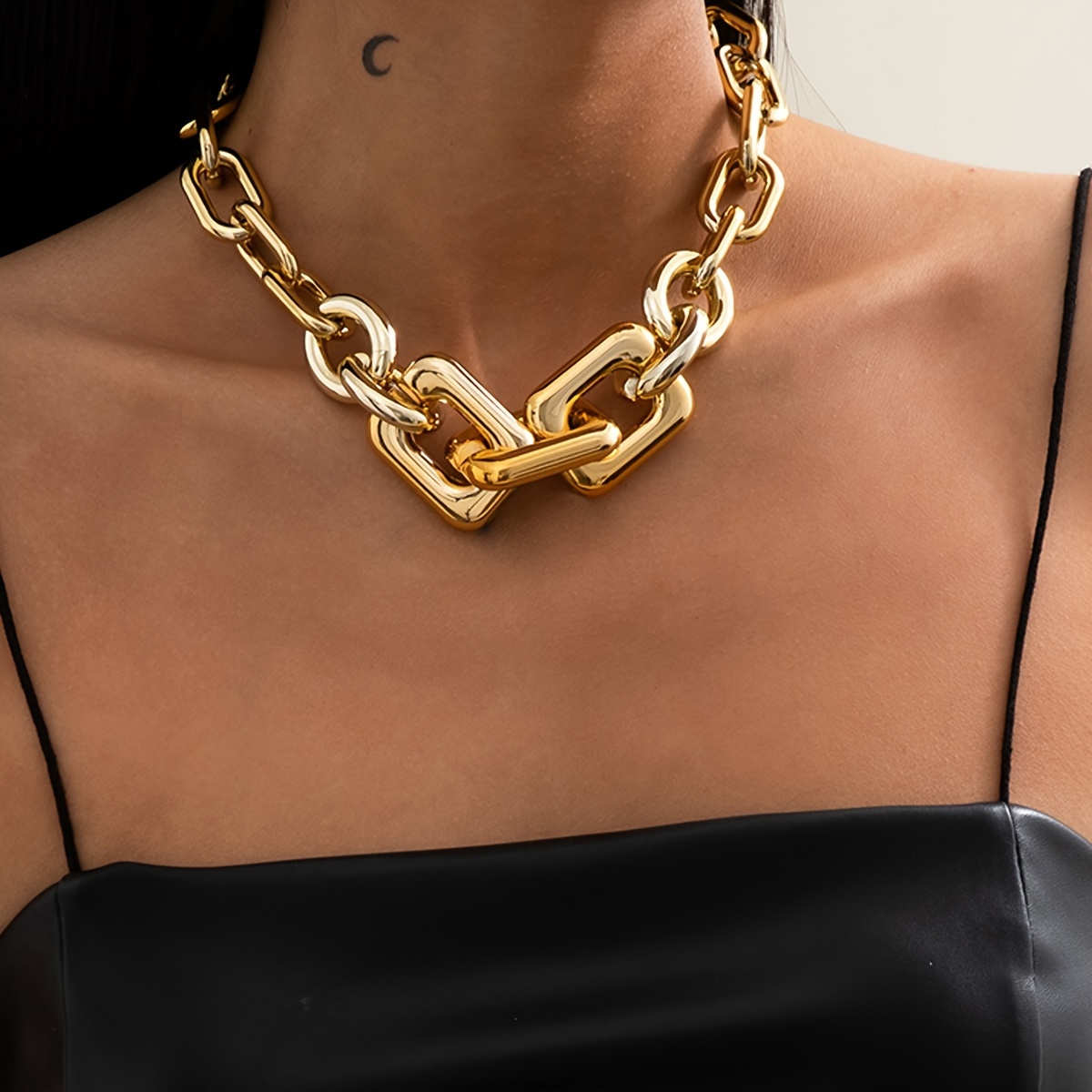 

1pc Vintage Metal Punk Hip Hop Style Geometric Chain Tassel Necklace Women's Clavicle Chain Golden Choker Chain