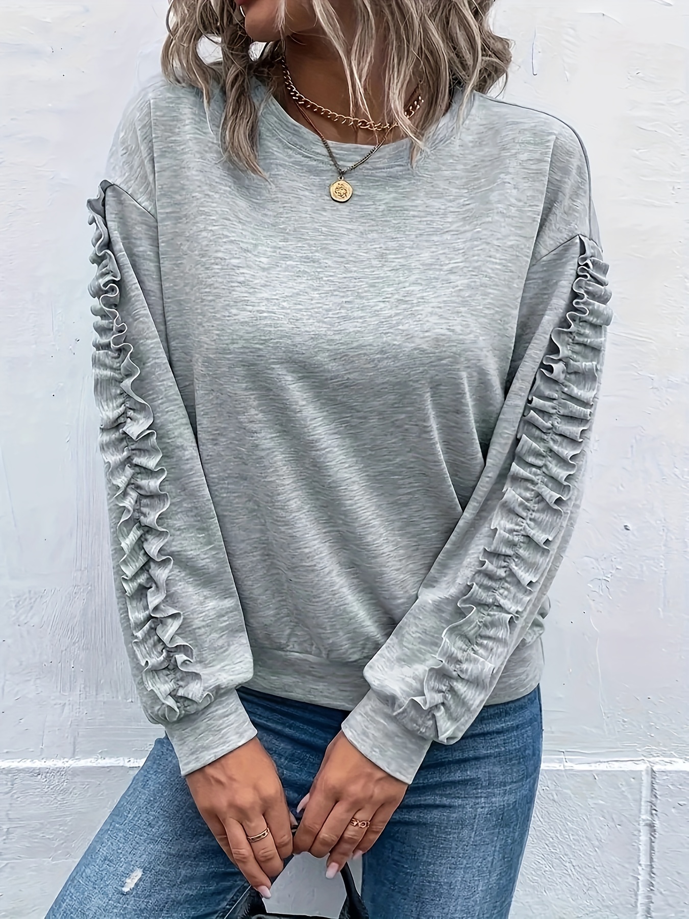 Lace up outlet sleeve sweatshirt