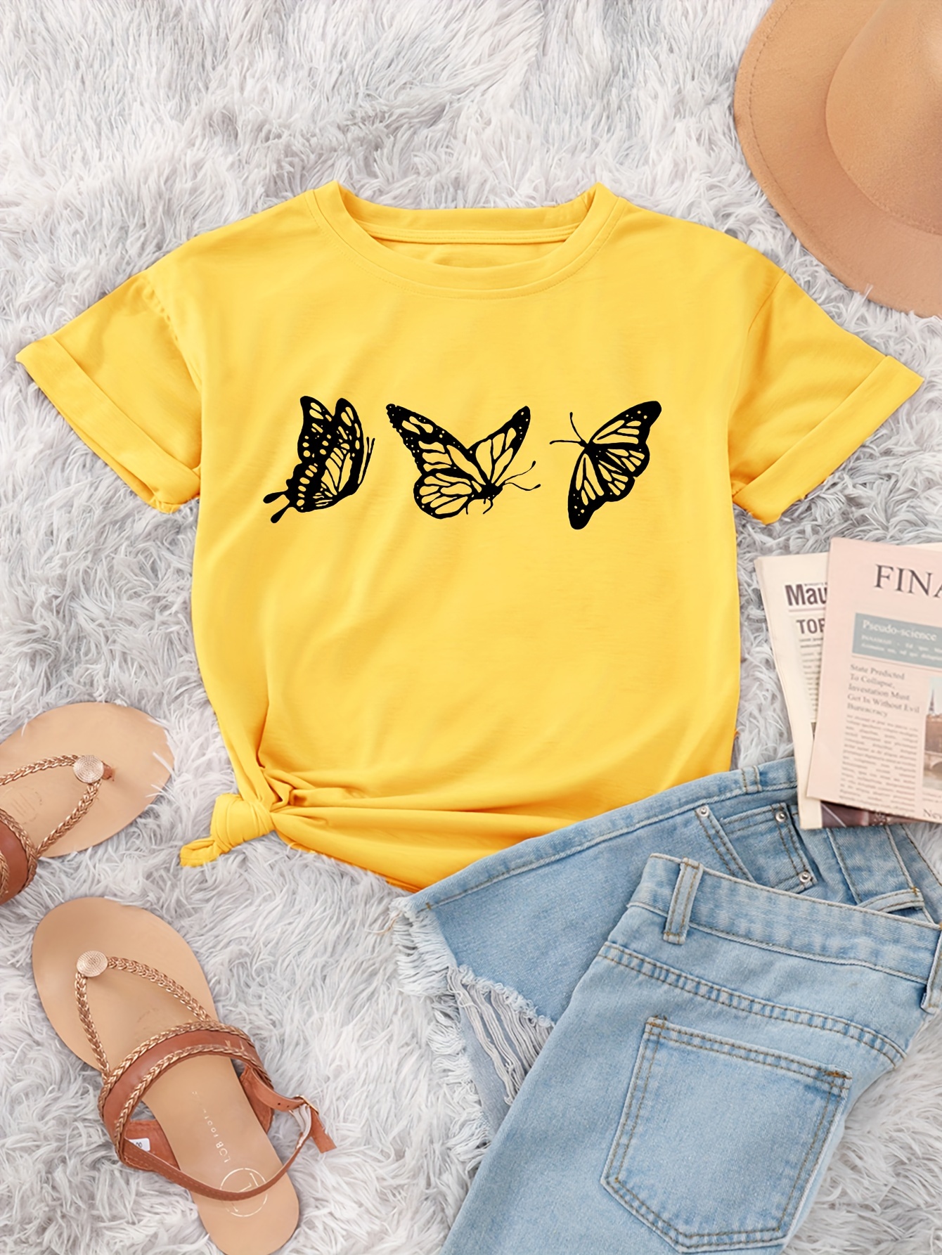 Butterfly Print Crew Neck T-Shirt, Casual Short Sleeve T-Shirt For Spring & Summer, Women's Clothing