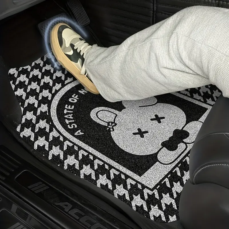 Cute Cartoon Car Foot Pad - Universal, Non-slip, Easy To Wash, And