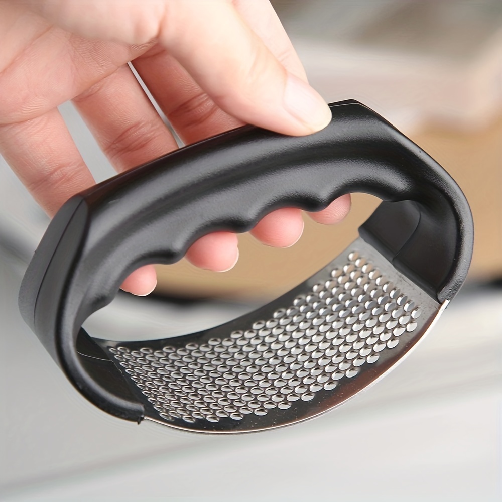 Manual Garlic Press, Black Stainless Steel Garlic Crusher