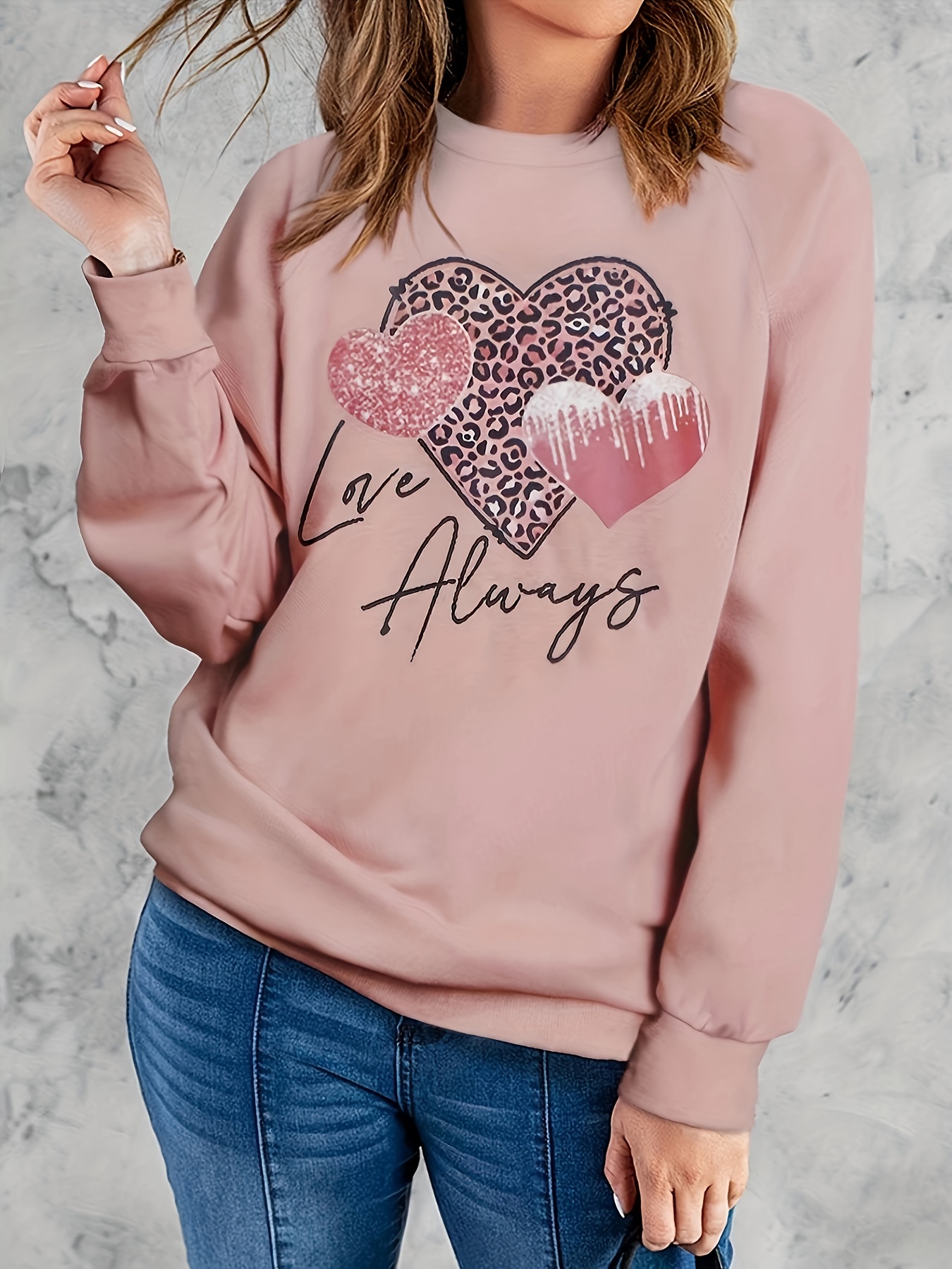 Women Pink Heart Print Sweatshirt