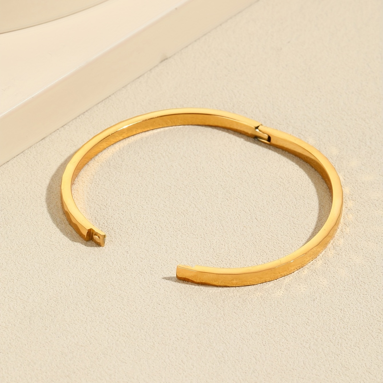 Stylish Ripple Plain Titanium Steel Bracelet