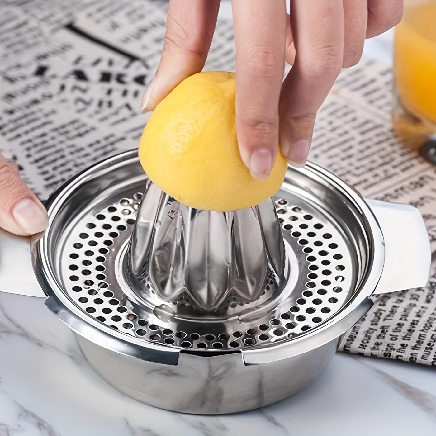  Exprimidor manual portátil de limón y naranja, exprimidor manual  de acero inoxidable, exprimidor de cítricos de limón, utensilios de cocina,  exprimidores de limón (color plástico rosa) : Hogar y Cocina
