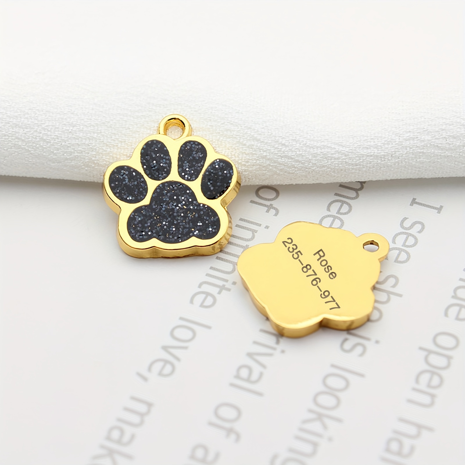 Empreinte De Patte Chat, Chien, Chiot Animal Trace.