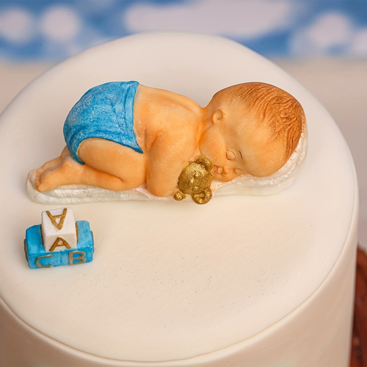 10+ Man Sleeping On Cake Illustrations, Royalty-Free Vector Graphics & Clip  Art - iStock | Birthday cake pillow, Sweet dreams, Head on cake