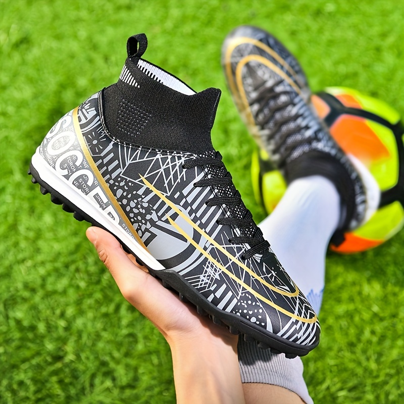 Outdoor Indoor Futsal Shoes Training Men's High Ankle Football Boots Soccer  Cleats Non-slip Soccer Sneakers