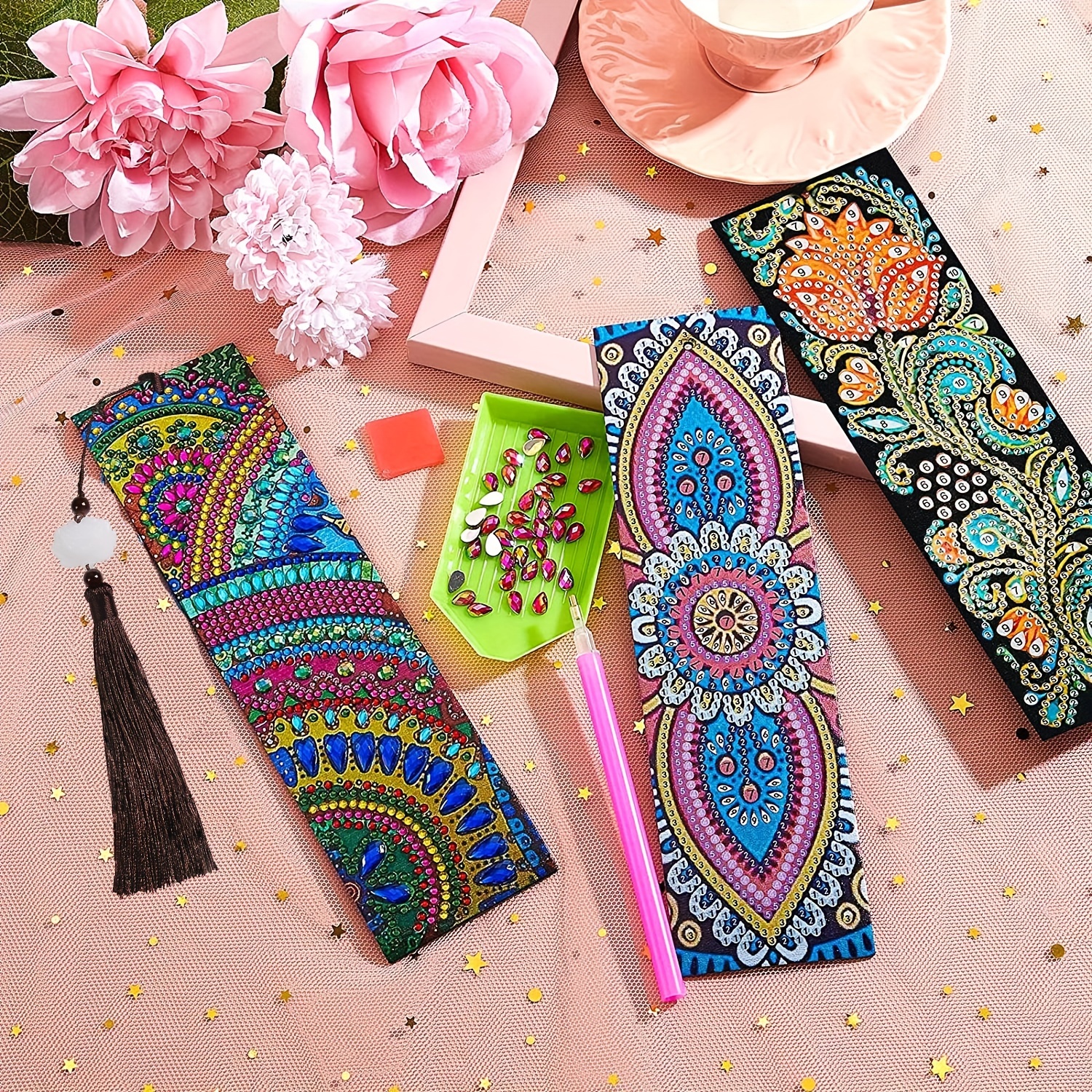 Bueautybox 5D Leather Diamond Painting Bookmarks Kits, Mandala Flowers  Shape DIY Full Drill Flowers Printing Bookmarks with Tassel Beaded for  Beginner Crafts Set 